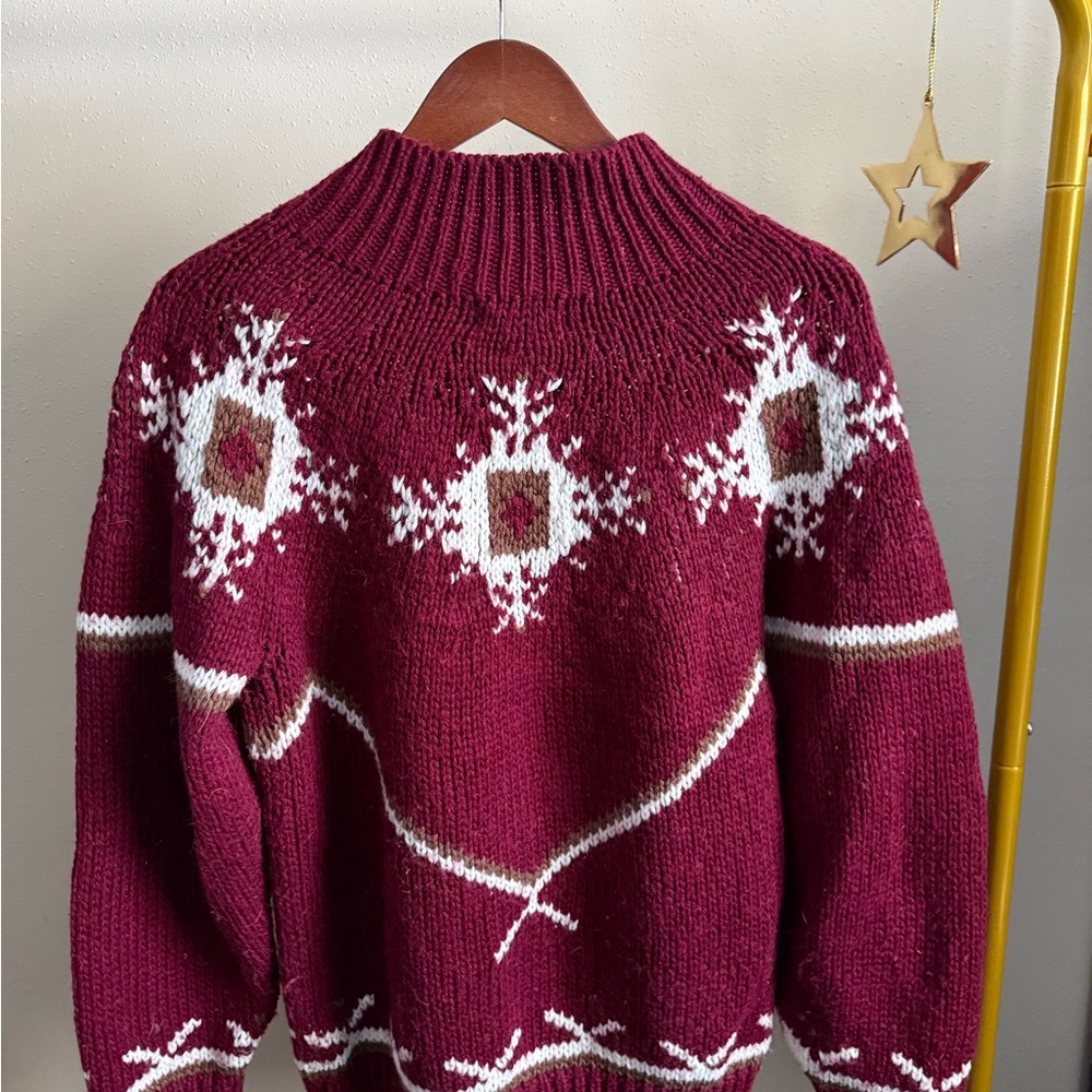 Boundary Waters Burgundy Knit Sweater | Nordic-Inspired | Large - Picture 4 of 4